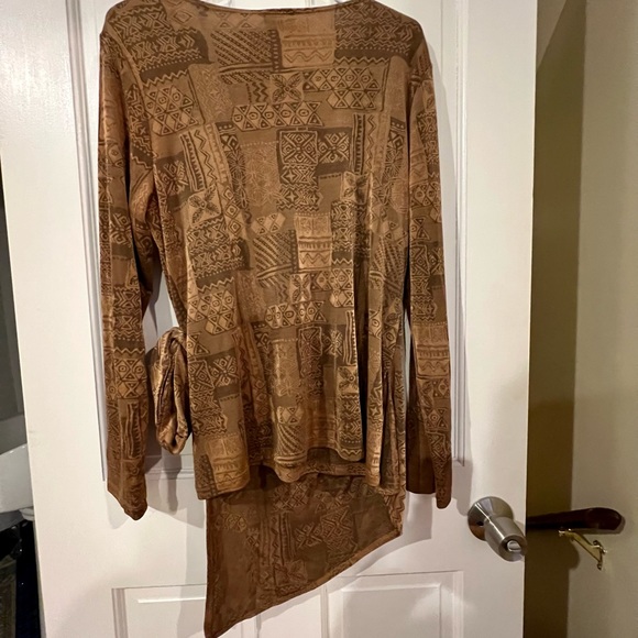 Citiknit Wrap Around Blouse Top, Artsy Geometric Print, Brown, Woman’s Size S - Picture 4 of 7